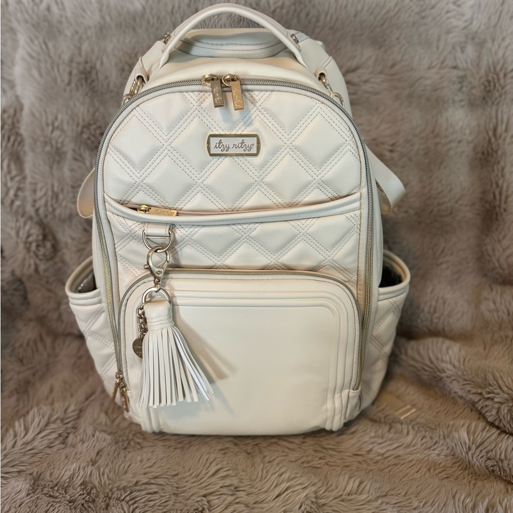 Itzy Ritzy Boss Plus Diaper Backpack